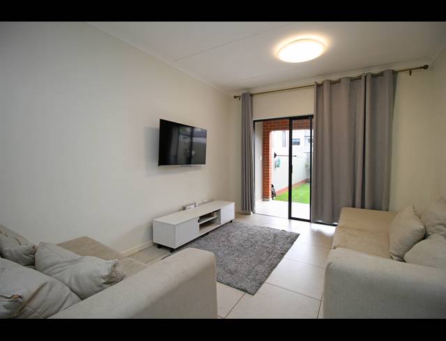 2 BEDROOM APARTMENT FOR SALE IN NORTHGATE